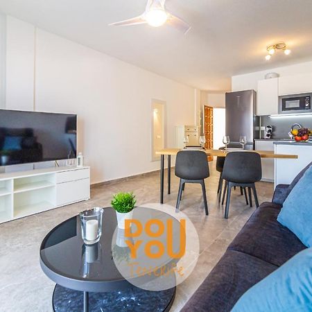 Holiday Apartments Oasis Los Cristianos  Exterior photo