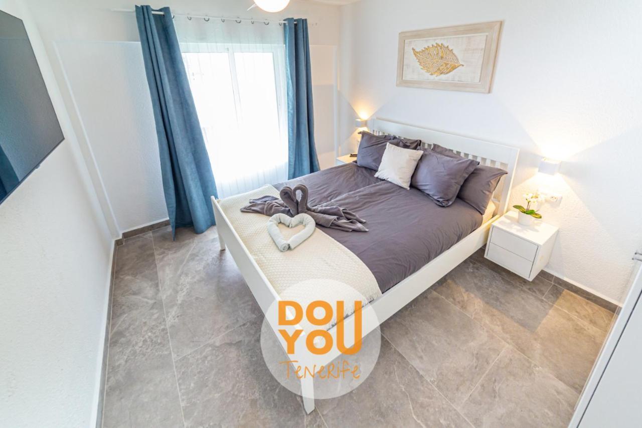 Holiday Apartments Oasis Los Cristianos  Exterior photo
