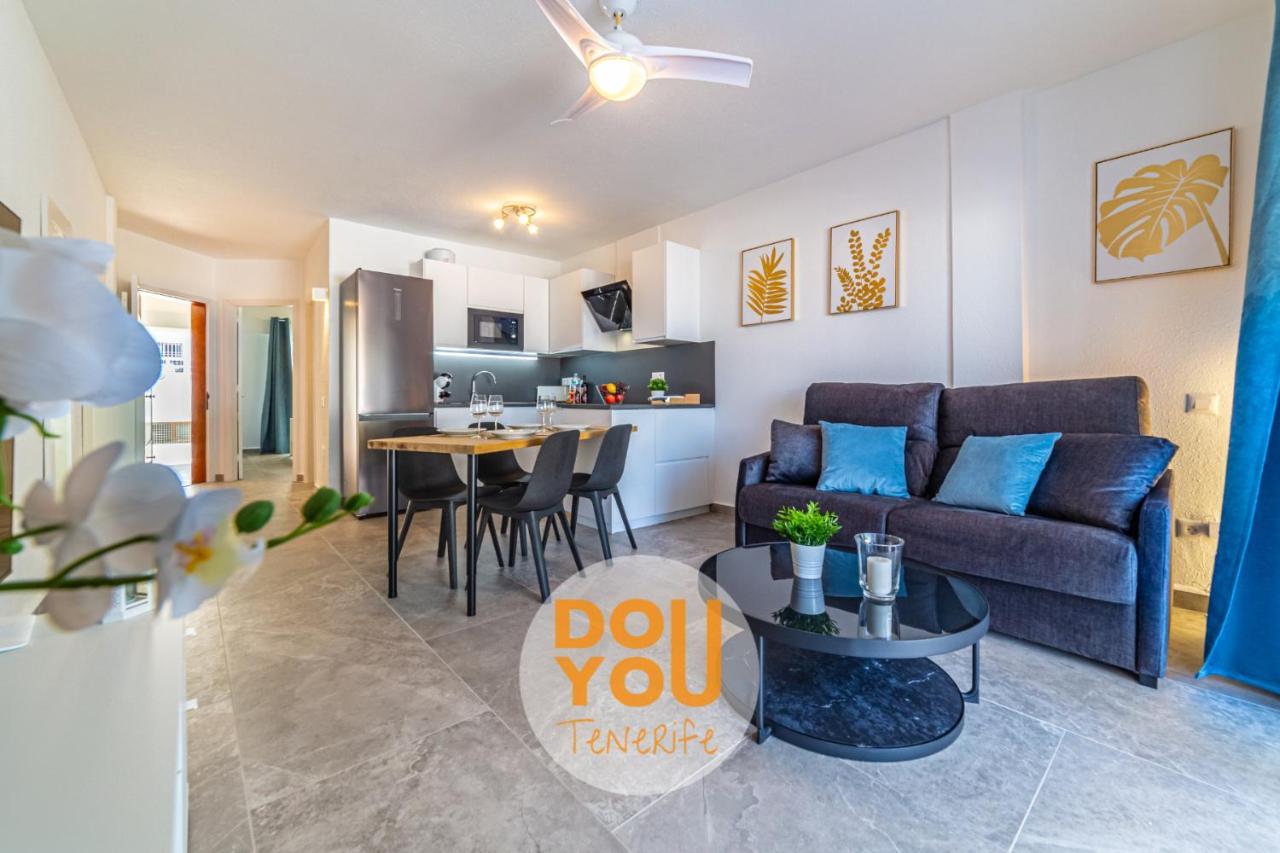 Holiday Apartments Oasis Los Cristianos  Exterior photo