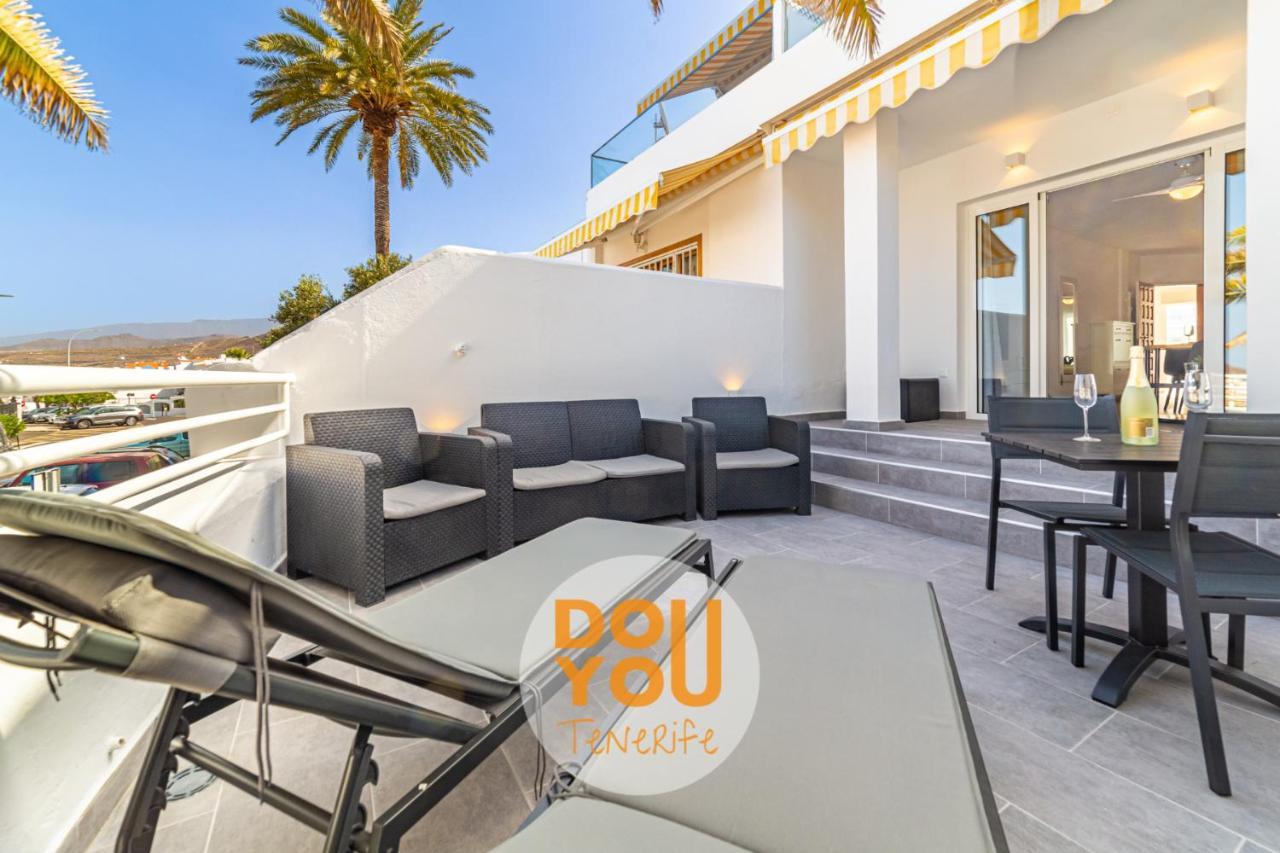 Holiday Apartments Oasis Los Cristianos  Exterior photo
